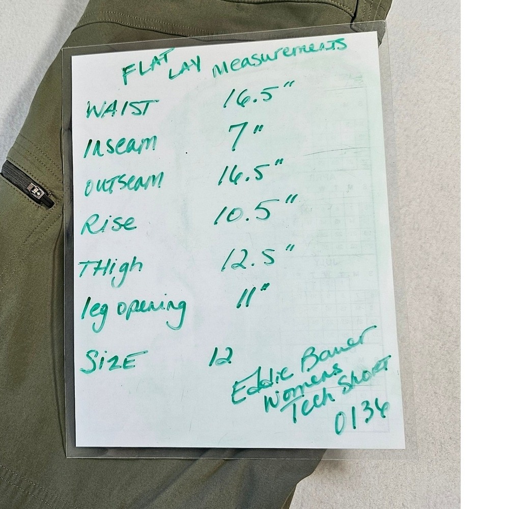 Eddie Bauer Womens Olive Army Green Hiking Tech Shorts Size 12 Utility Gorpcore - Picture 8 of 14